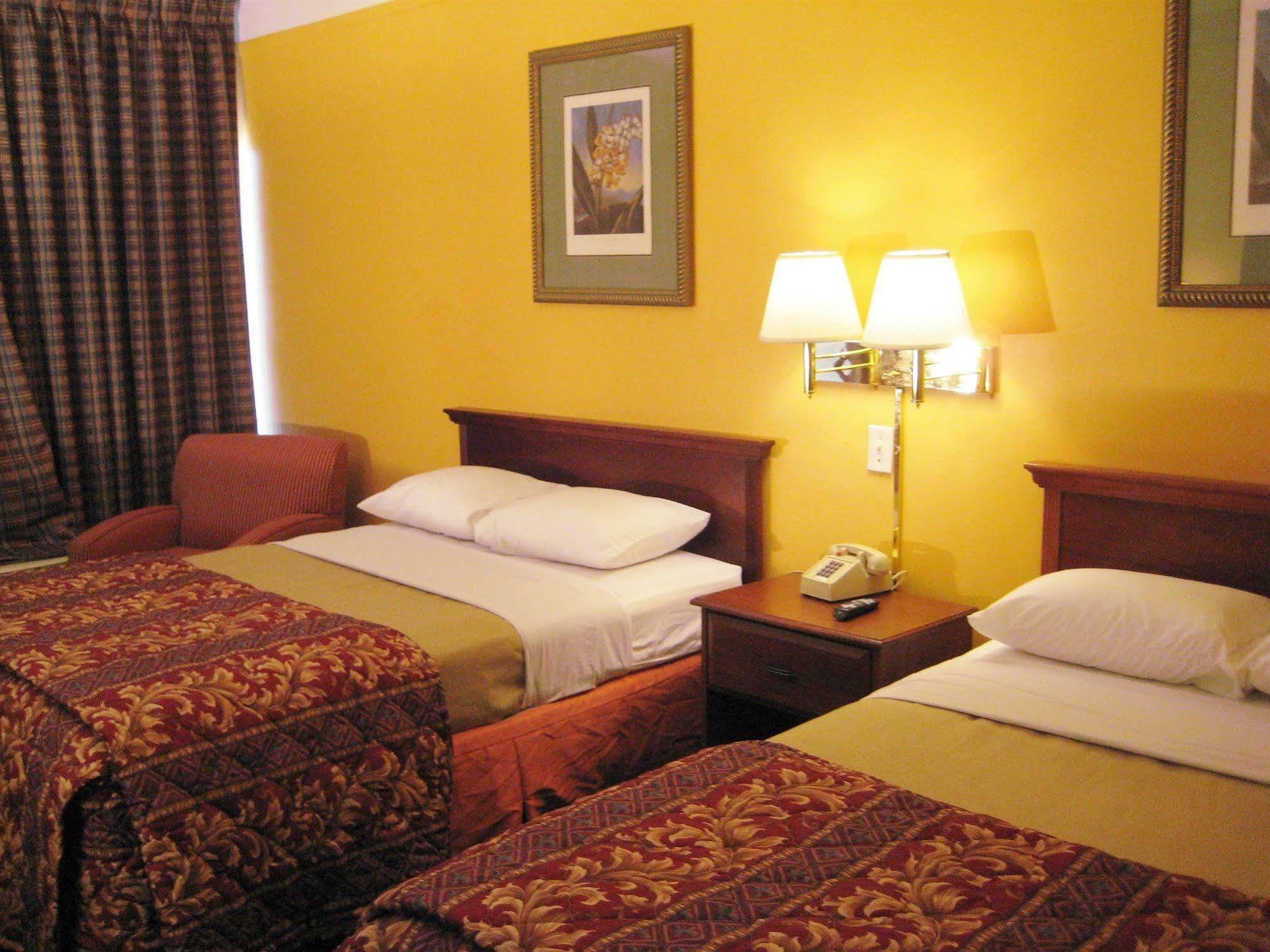 Charlotte Express Inn 외부 사진